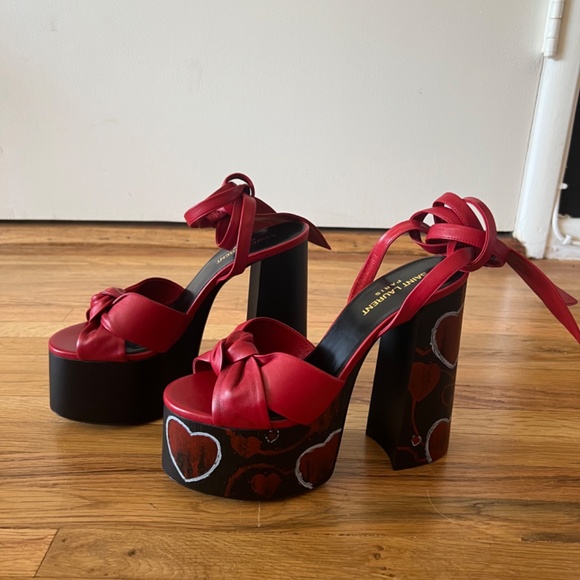 SAINT LAURENT RARE HEART PLATFORM HEELS  37 - Picture 2 of 9